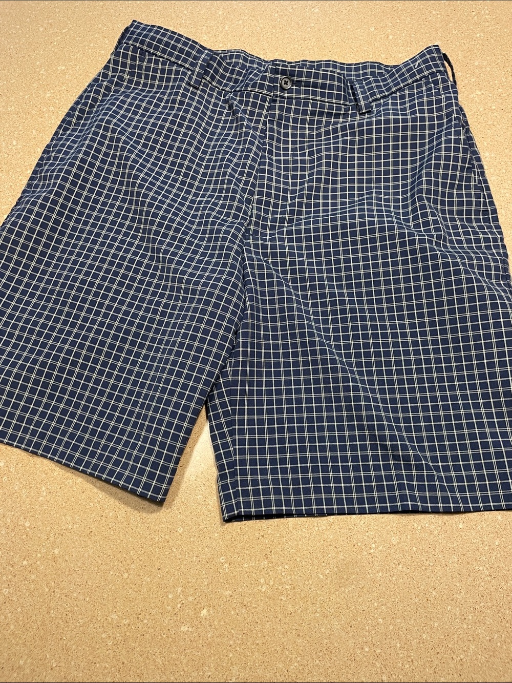 Izod Golf-Men's Navy Windowpane Flat-Front Shorts